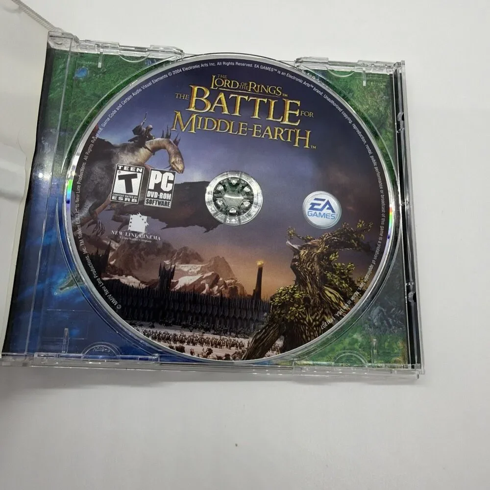 Lord of the Rings: The Battle for Middle-Earth (PC 2004) Videogame Strategy Game